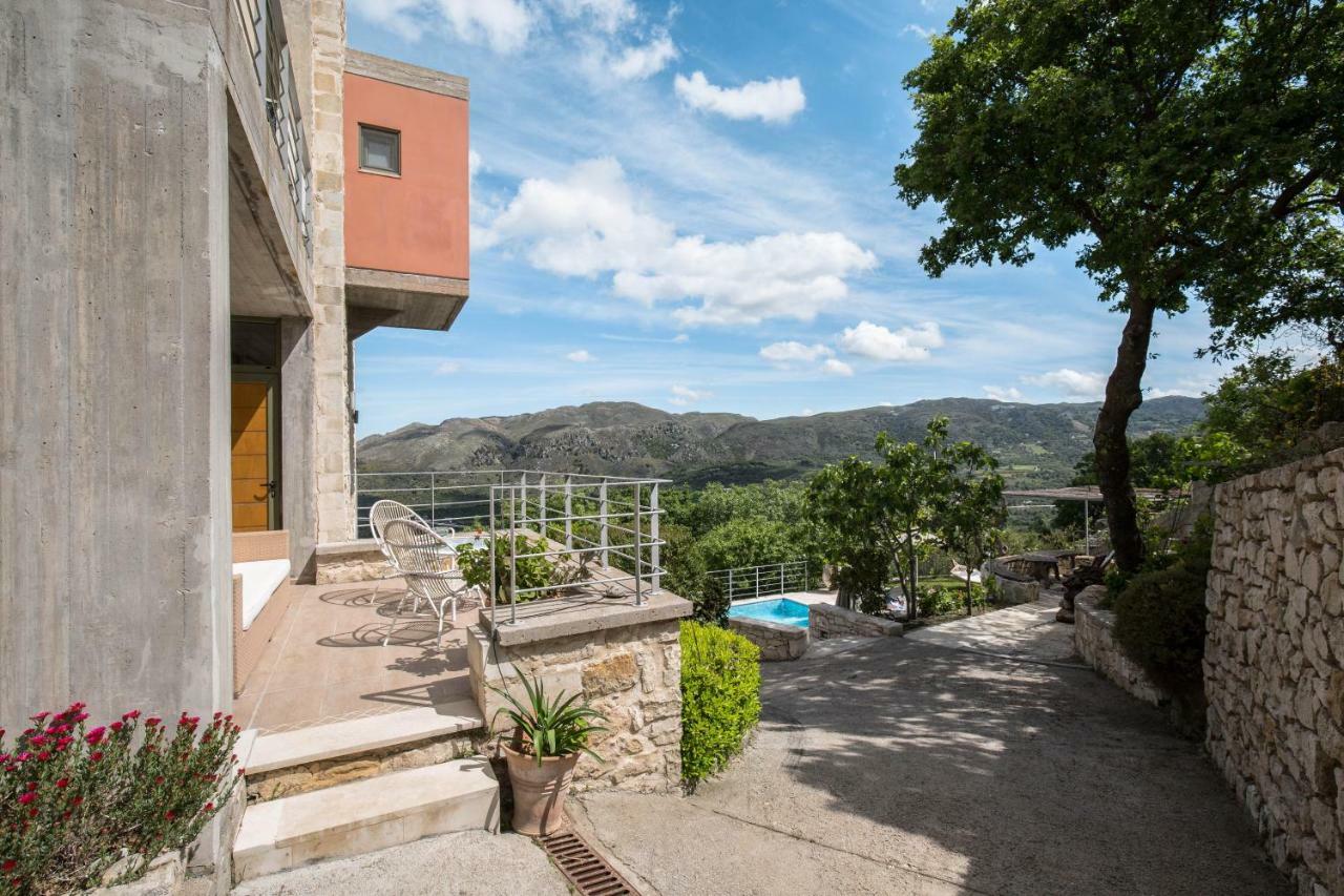 Anna Boutique Villas Mixórrouma Esterno foto